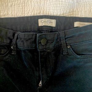 Jessica Simpson black super skinny size 4/27